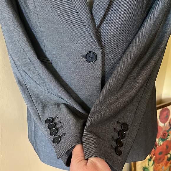 ANN TAYLOR Size 0 Cllassic Gray Stretch 1-Button Career Blazer $198 NEW - Picture 6 of 13
